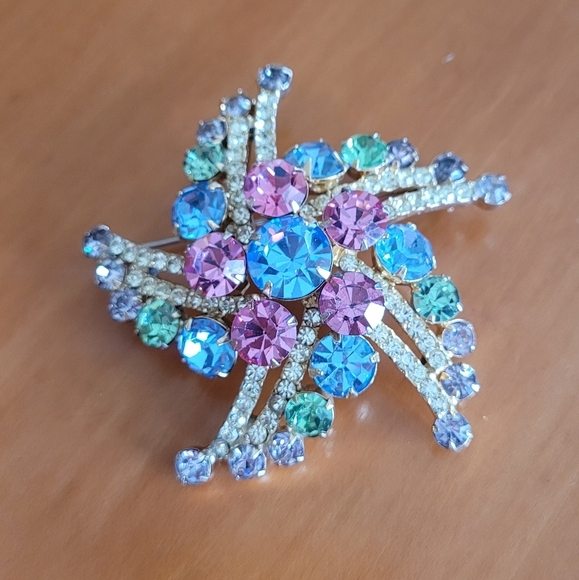 Juliana Delizza and Elster MCM Multi-color Glass Gold Star Brooch - Picture 1 of 3